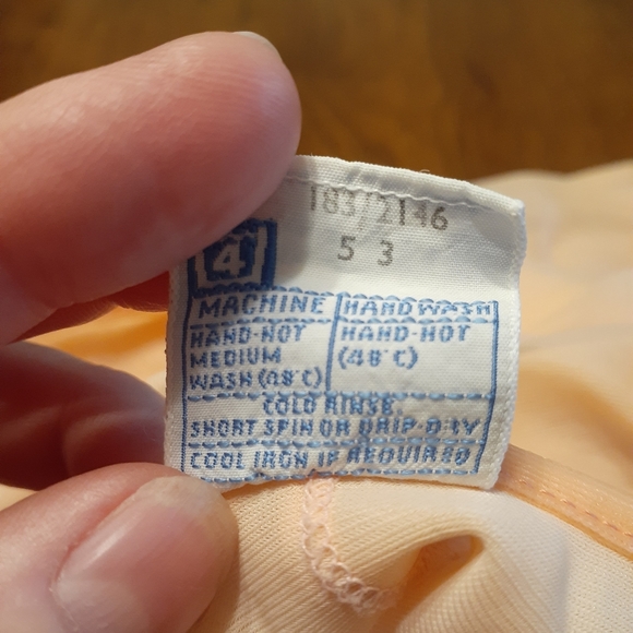 VTG St. Michael Lingerie Nightgown slip Sz 40" Made in Britain - Picture 9 of 10